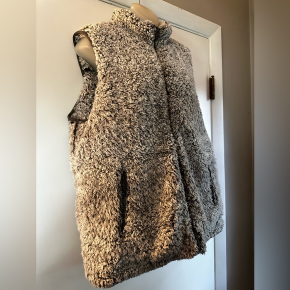 Altar’d State - Picture 2 of 3